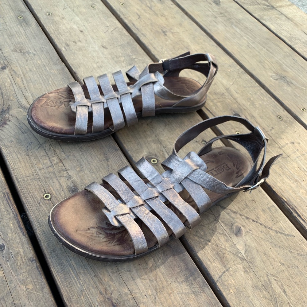 Born Metallic Claudy Sandals